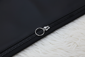 Zipper detail
